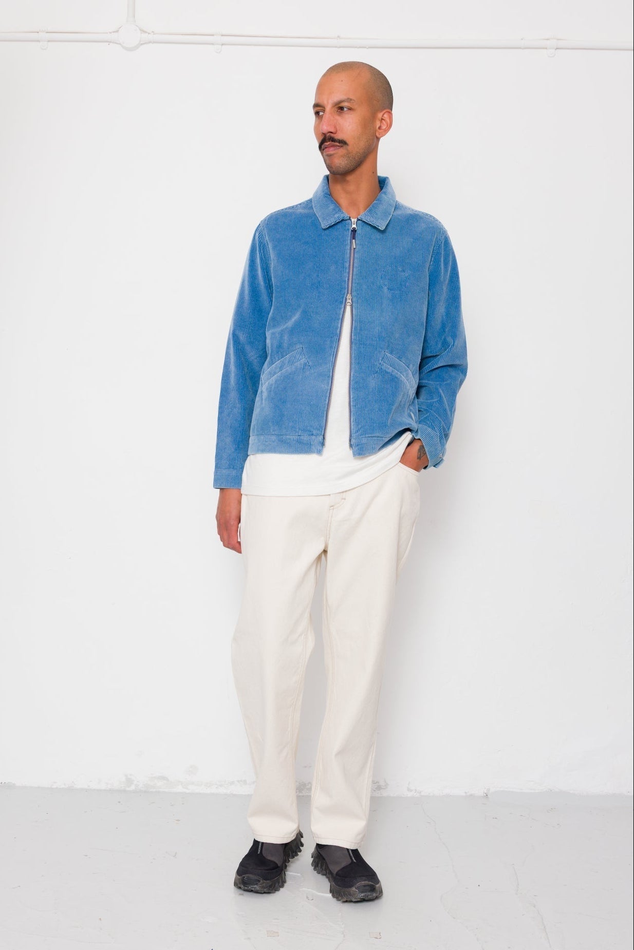 Barrel Leg Jean - Ecru Canvas