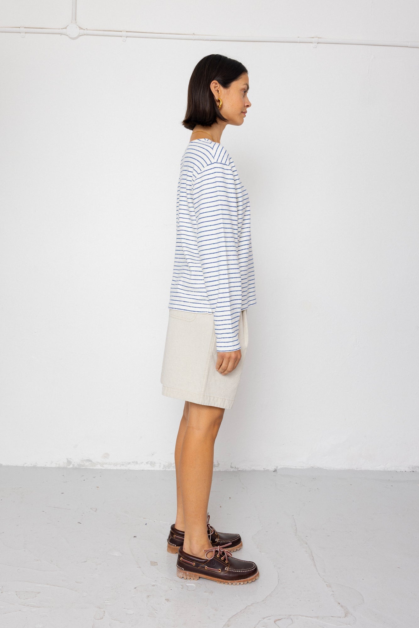 Boat Neck T-Shirt - Ecru / Bright Blue