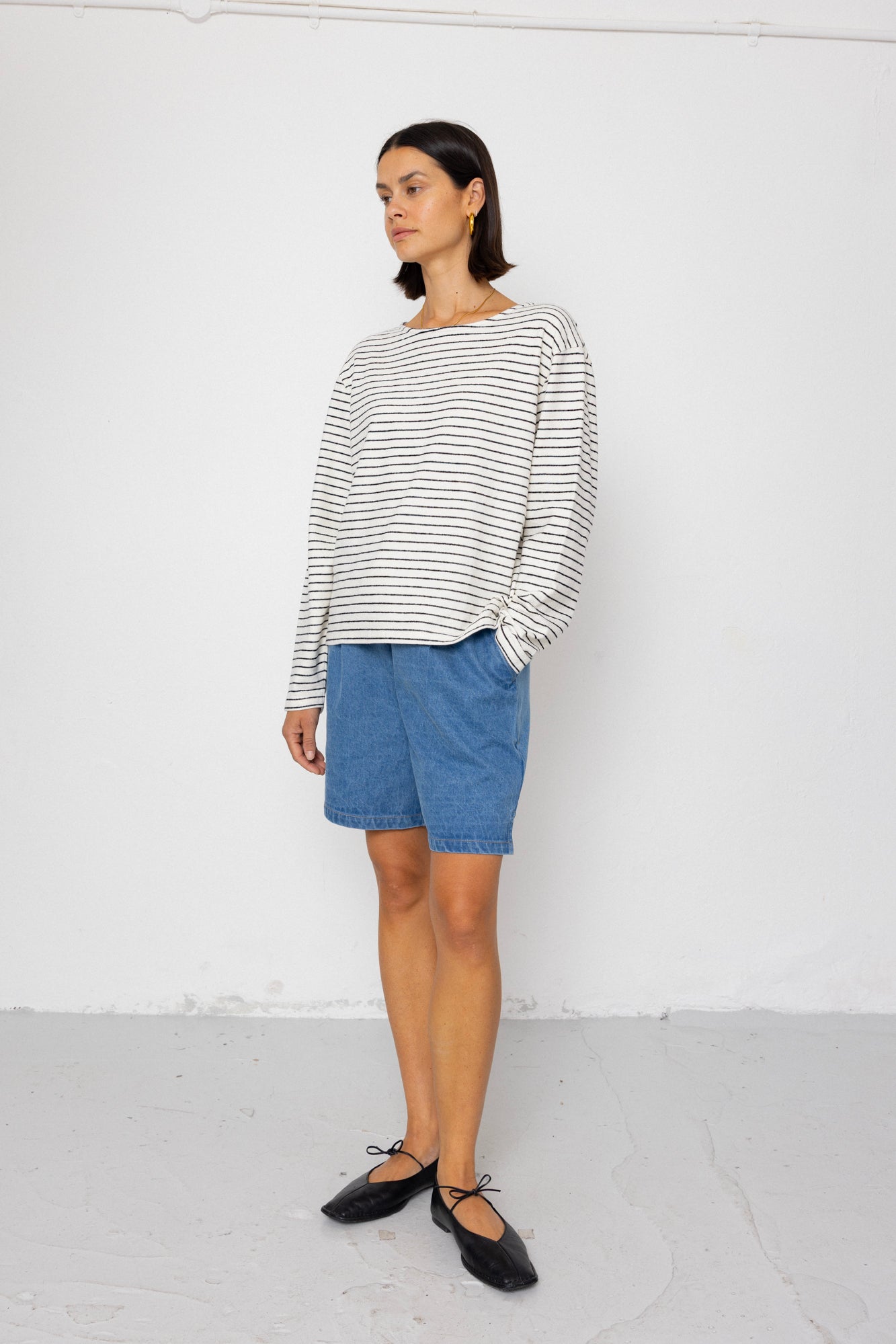 Boat Neck T-Shirt - Ecru / Black