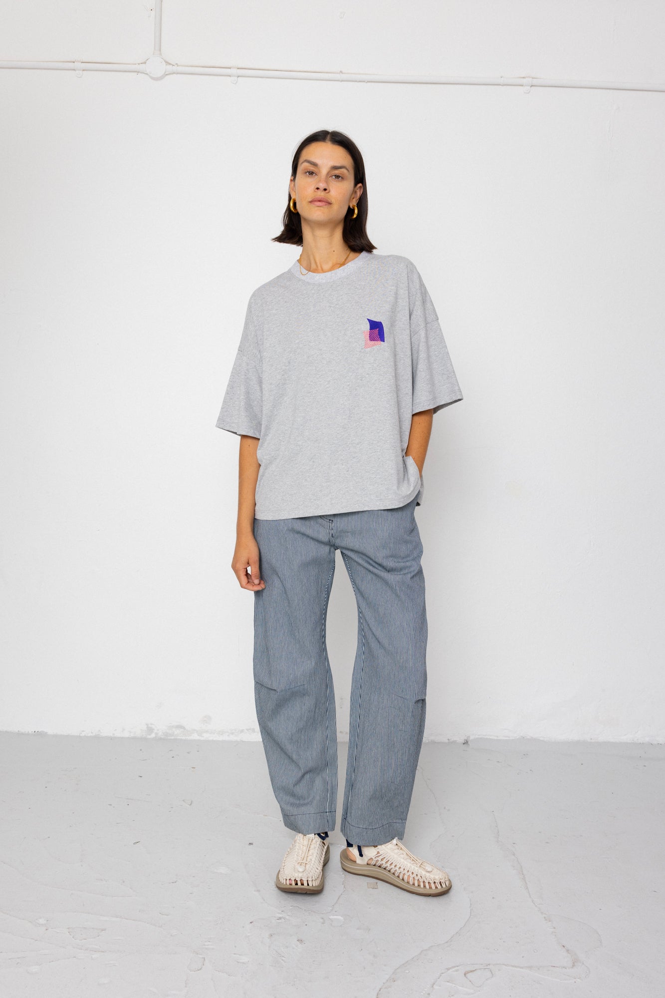 Boyfriend T-Shirt - Embroidered Grey Melange