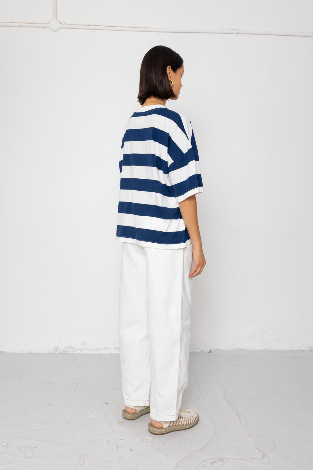 Boyfriend T-Shirt - Off White / Indigo Blue