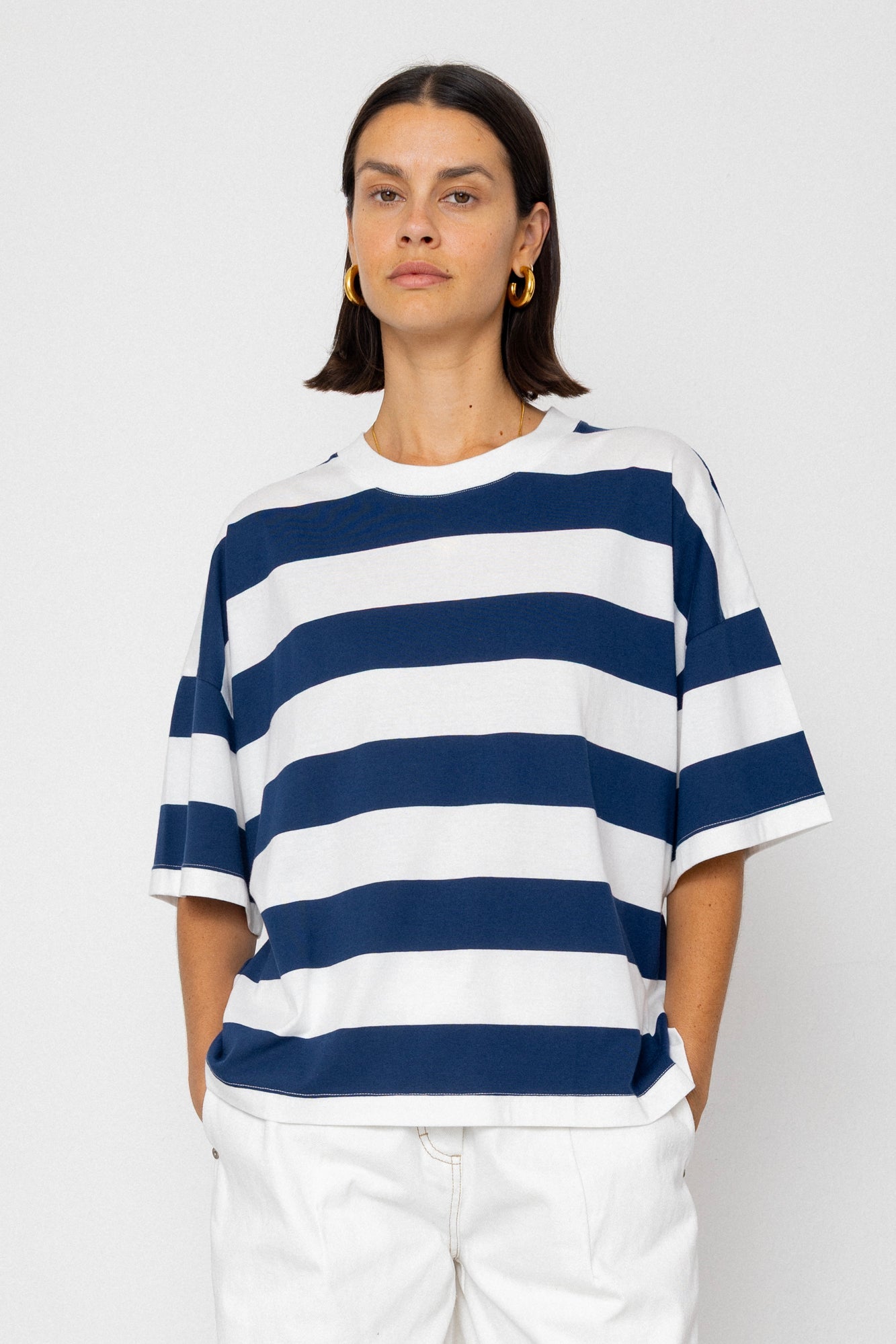 Boyfriend T-Shirt - Off White / Indigo Blue