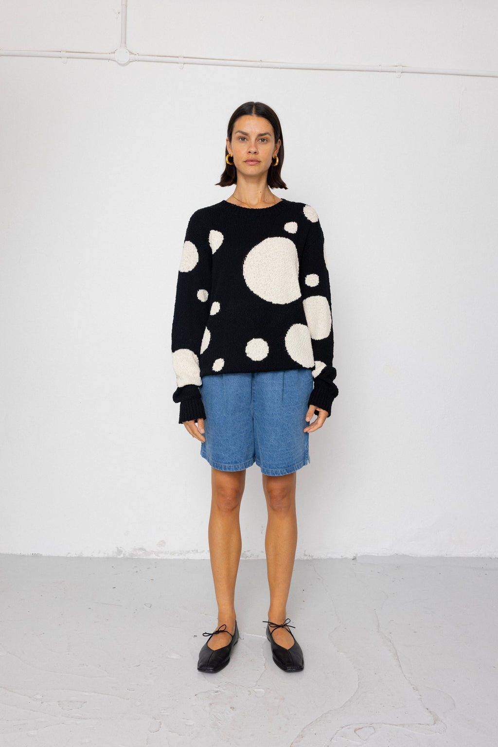 Chain Crew Jumper - Black / White Dot