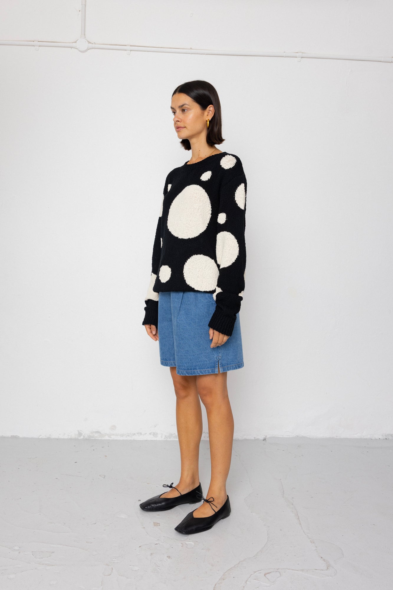 Chain Crew Jumper - Black / White Dot