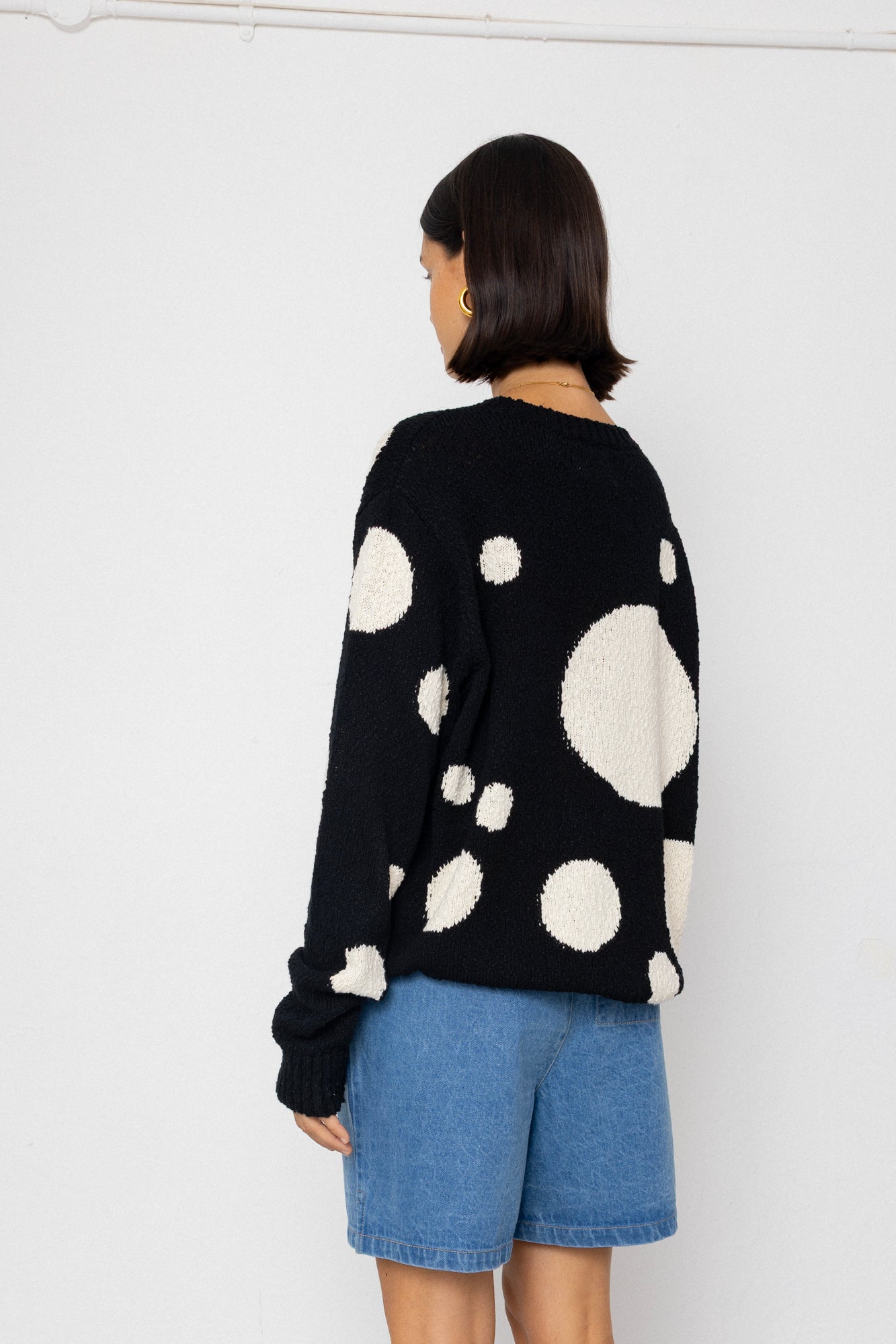 Chain Crew Jumper - Black / White Dot