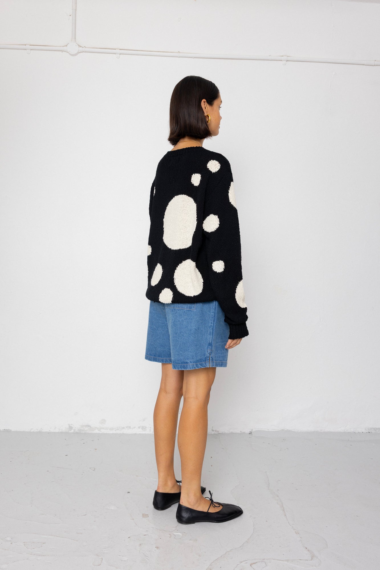 Chain Crew Jumper - Black / White Dot