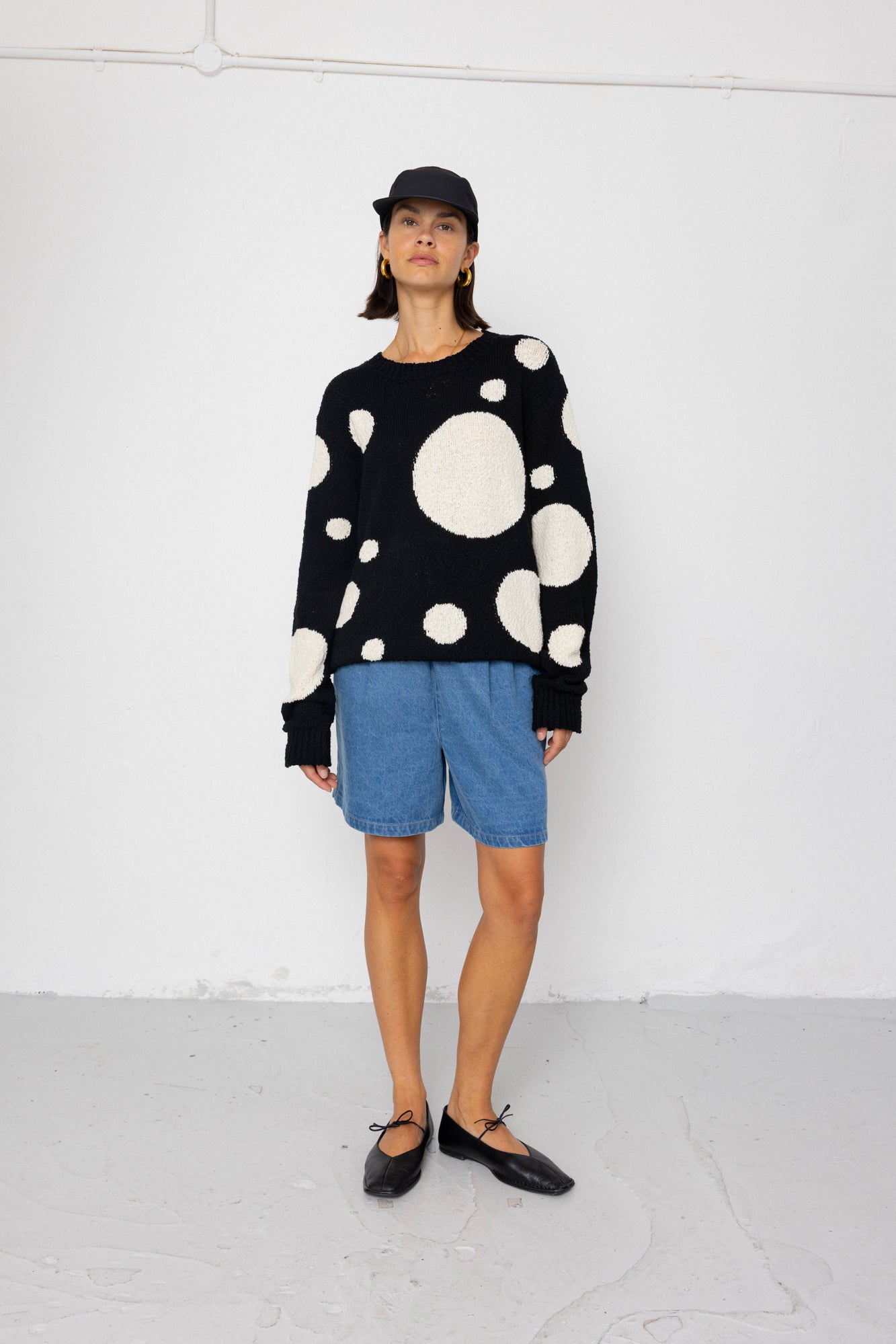 Chain Crew Jumper - Black / White Dot