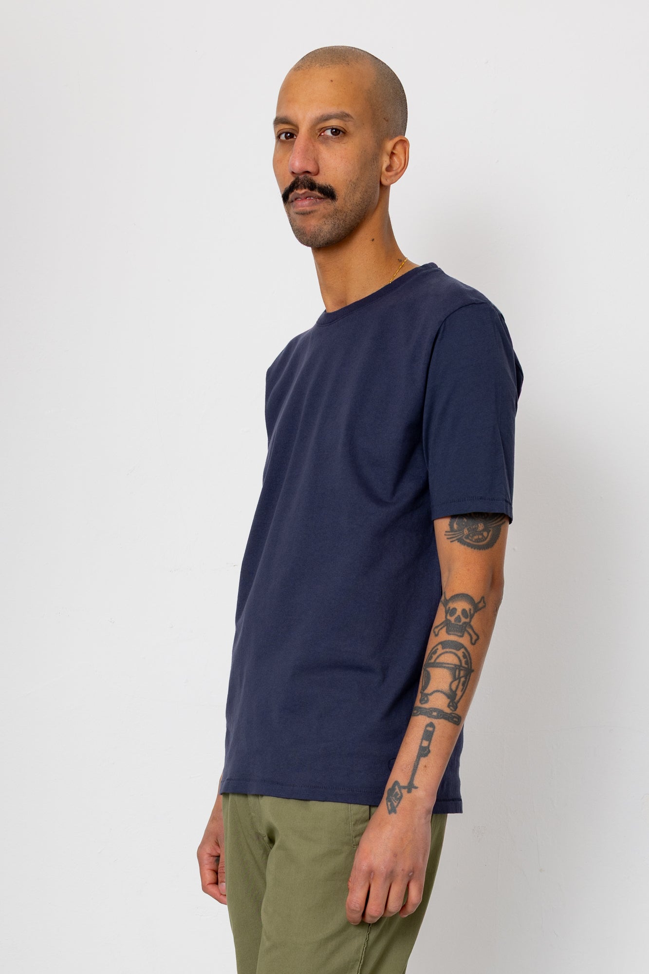 Contrast Sleeve T-Shirt - Navy