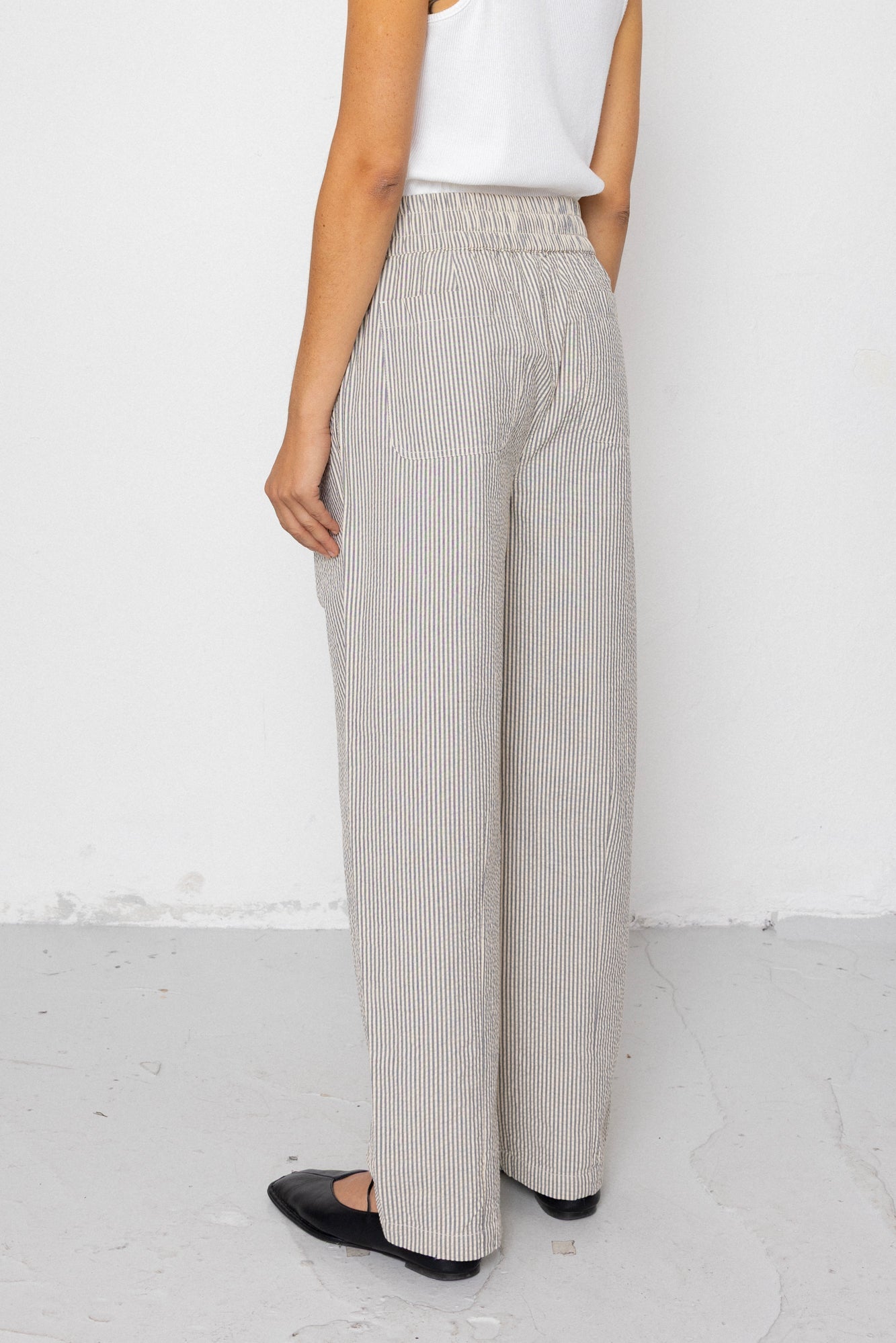 Drawcord Baggy Pants - Ecru Grey Stripe Seersucker