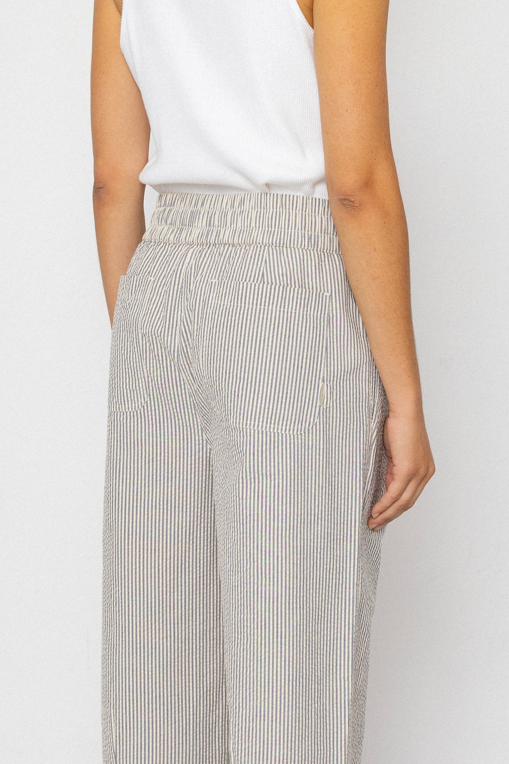 Drawcord Baggy Pants - Ecru Grey Stripe Seersucker