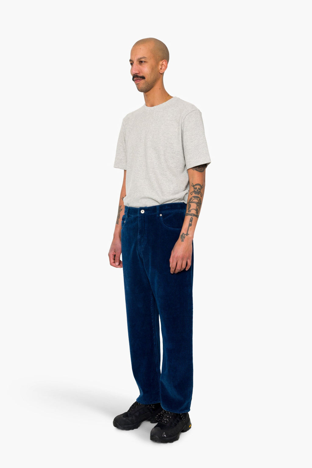 Barrel Leg Trouser - Washed Indigo Cord