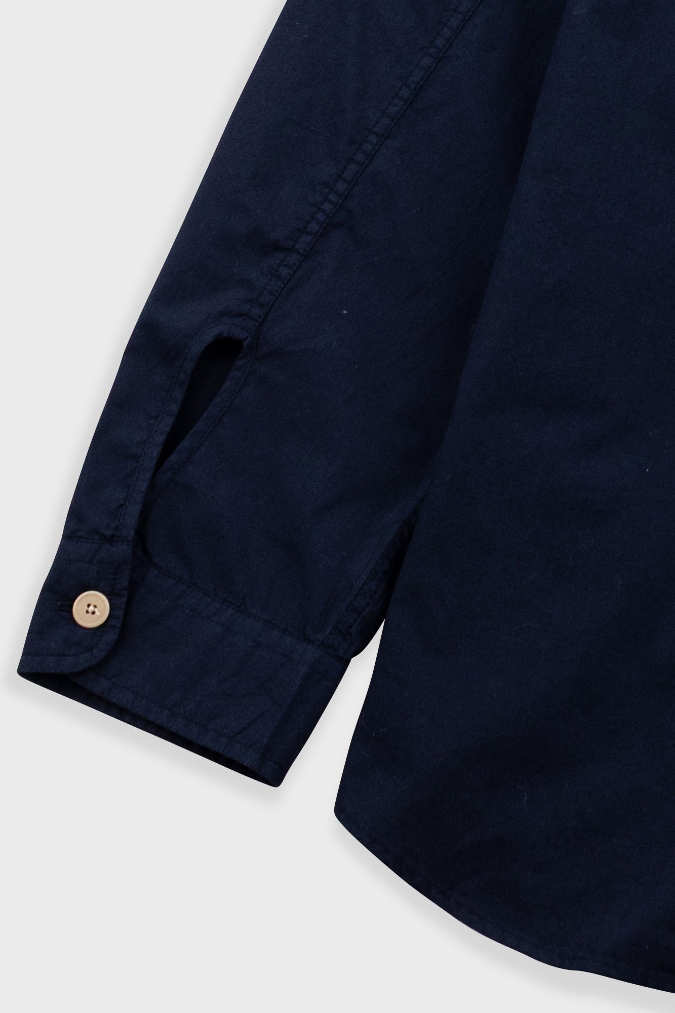 Curve Shirt - Deep Navy