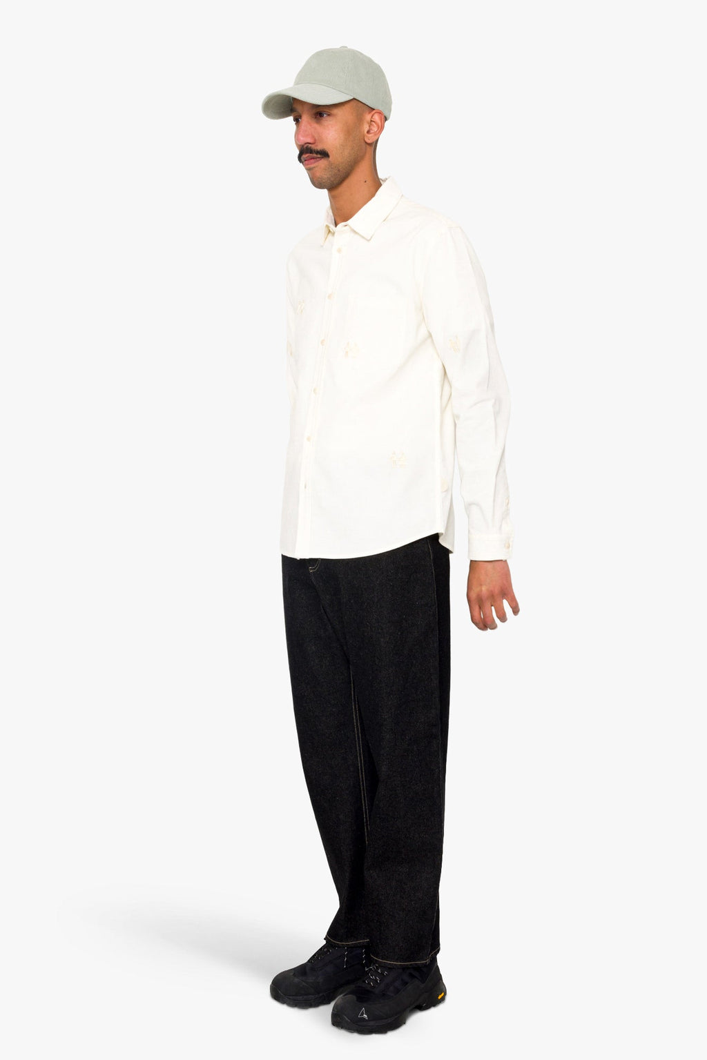 Direction Babycord Shirt - Ecru Embroidery