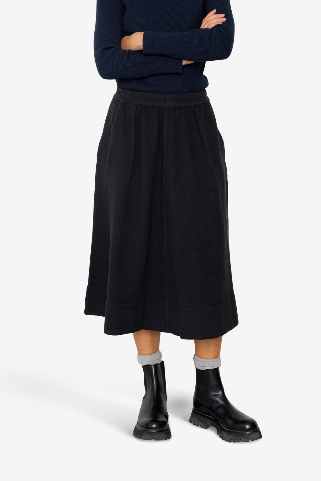 Full Seam Skirt - Black Small Basket Weave