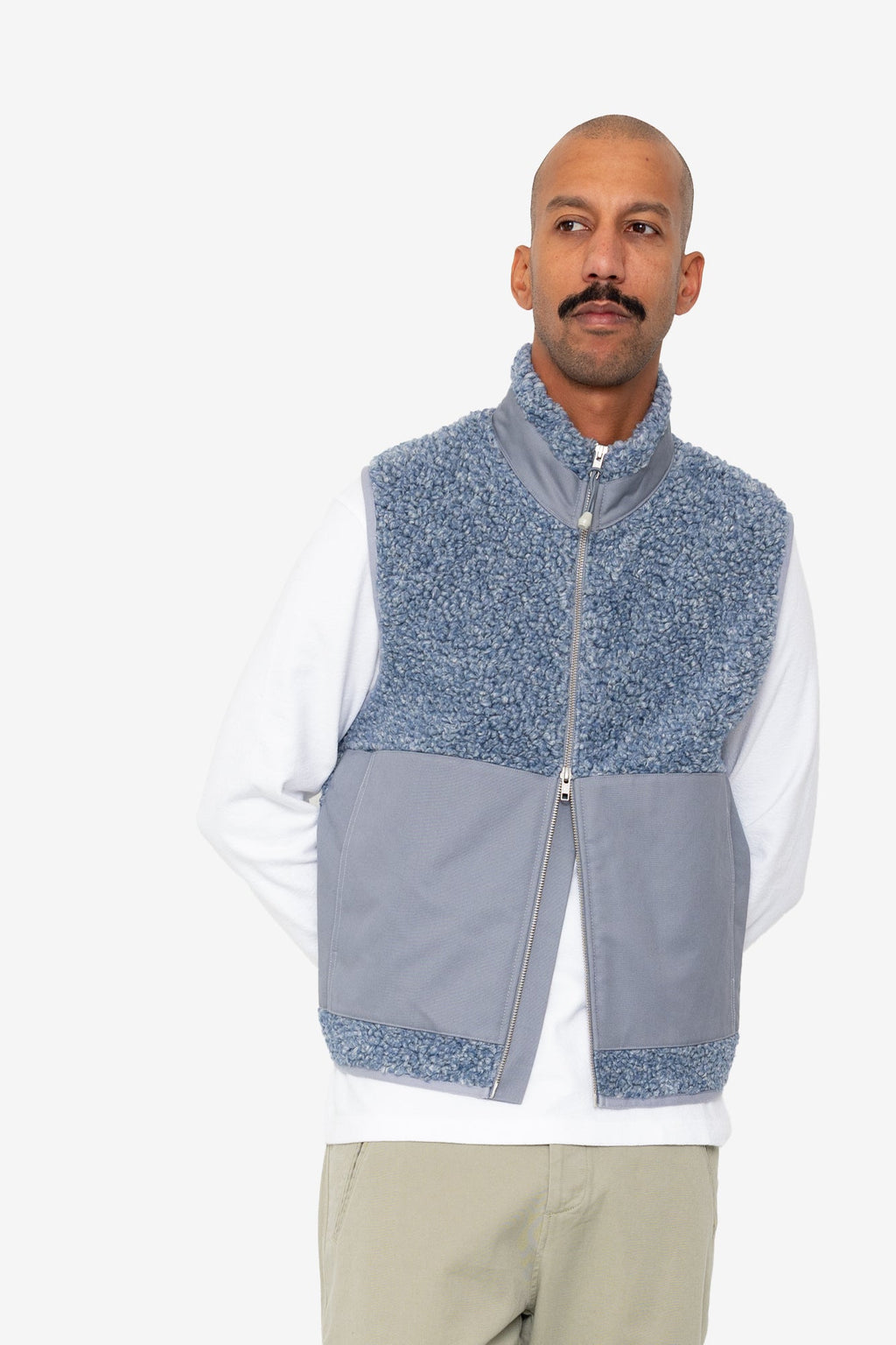 Signal Gilet - Soft Blue Curly Wool