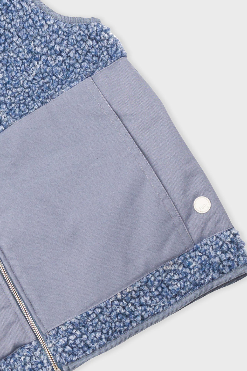 Signal Gilet - Soft Blue Curly Wool