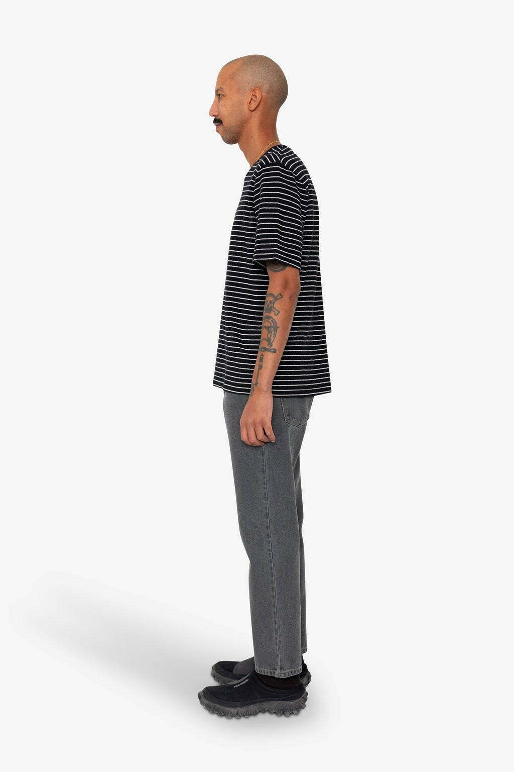 Short Sleeve Textured Striped T-Shirt - Black / Ecru