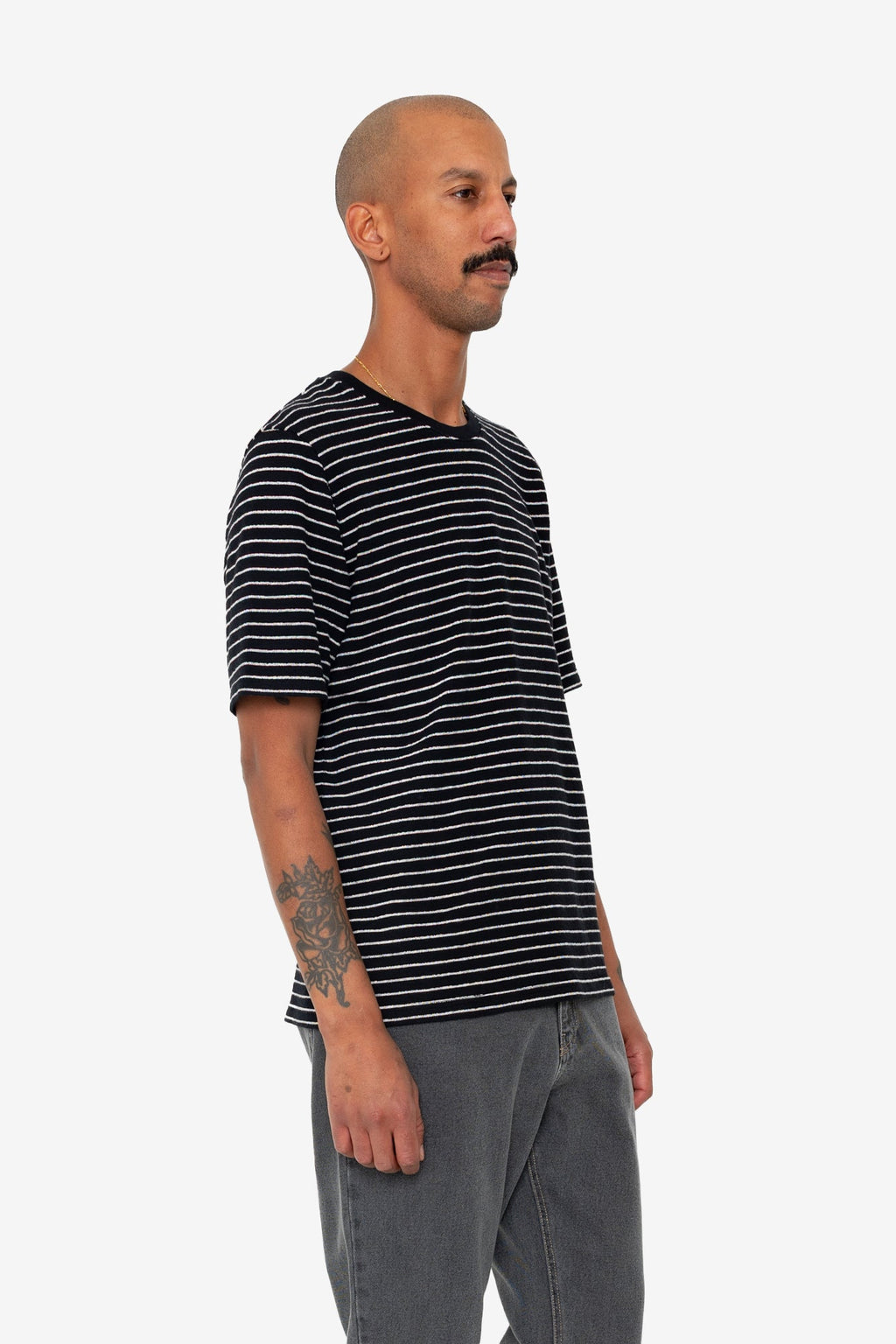Short Sleeve Textured Striped T-Shirt - Black / Ecru