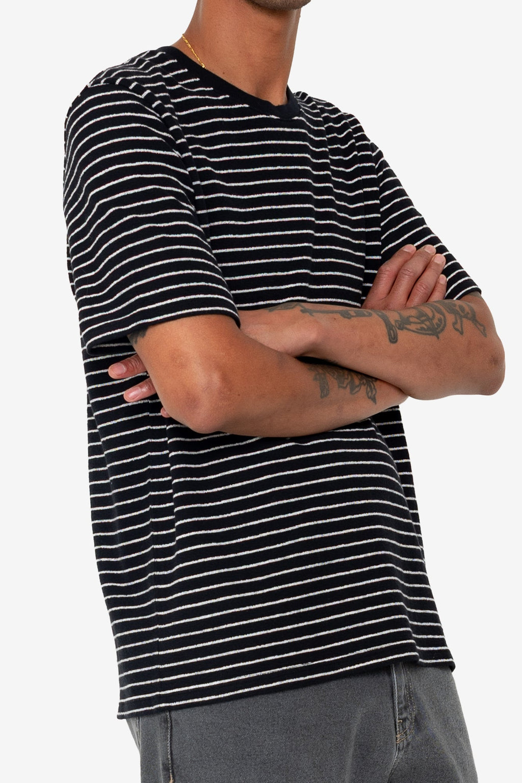 Short Sleeve Textured Striped T-Shirt - Black / Ecru