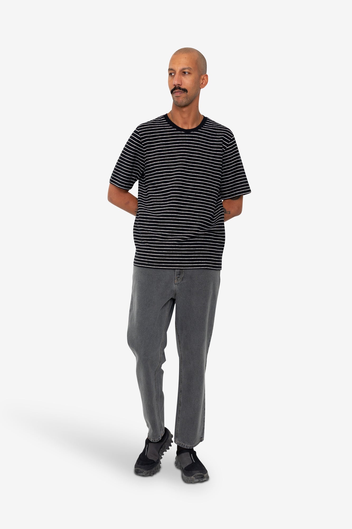 Short Sleeve Textured Striped T-Shirt - Black / Ecru