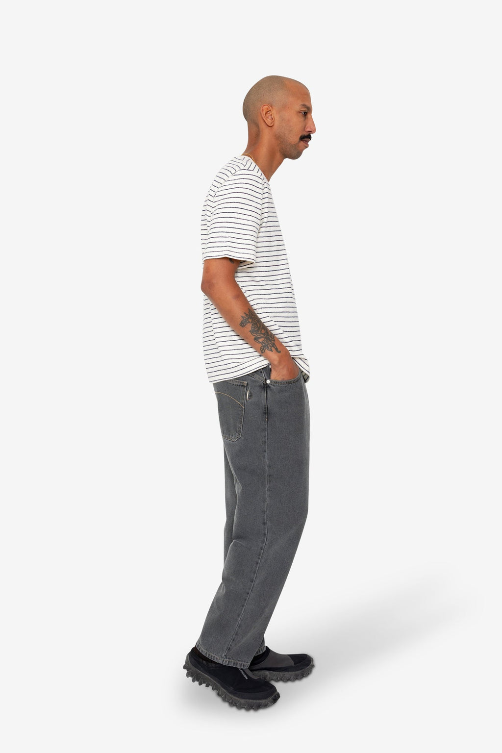 Short Sleeve Textured Striped T-Shirt - Ecru Navy