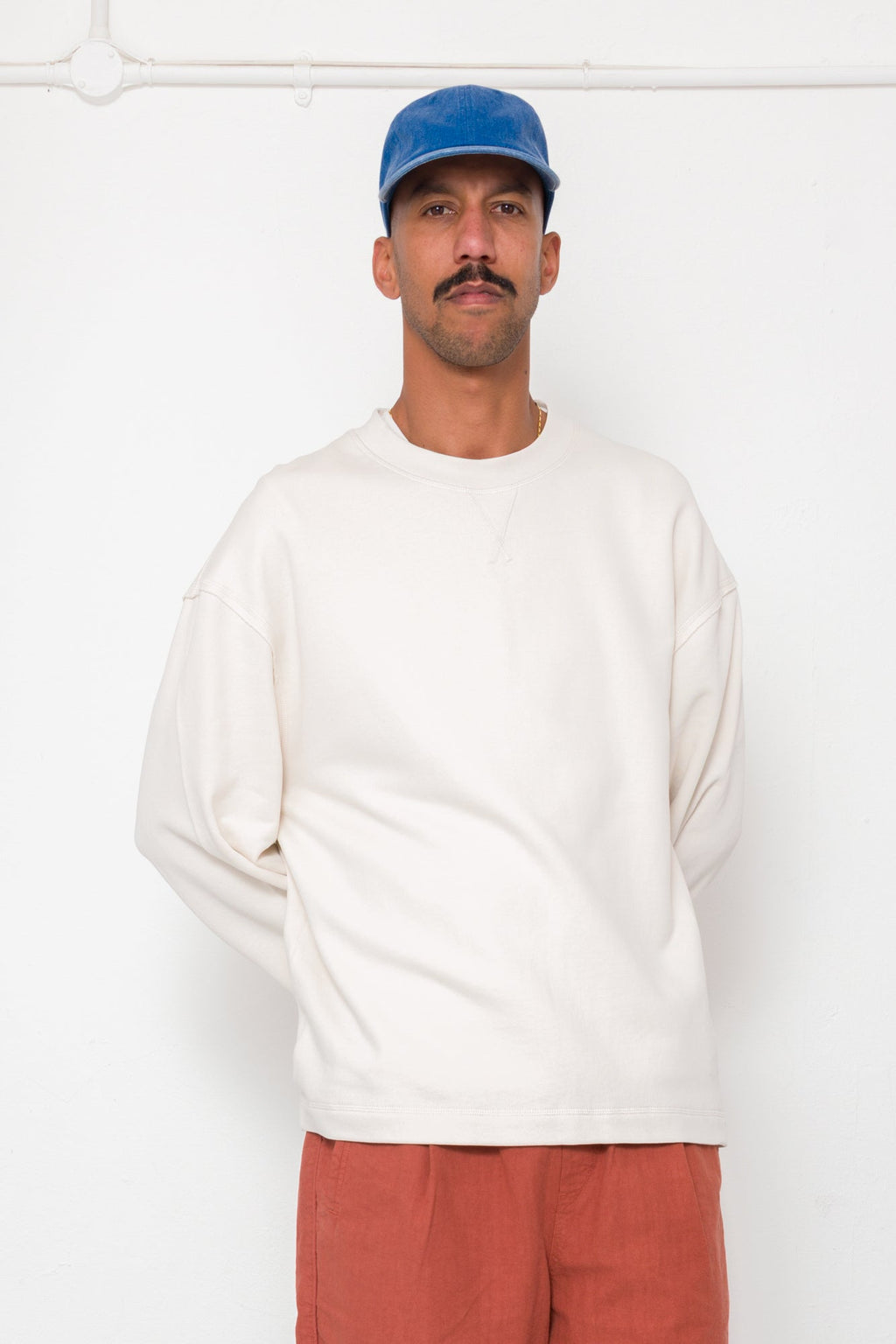 Easy Fit Sweat - Ecru