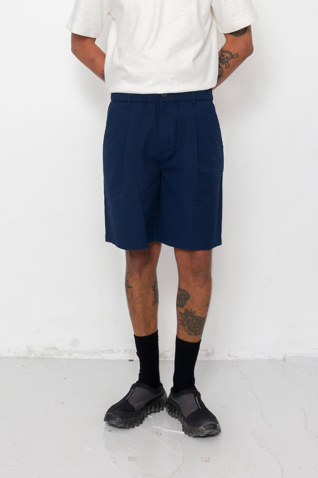 Elasticated Wide Fit Short - Navy Crinkle Stripe