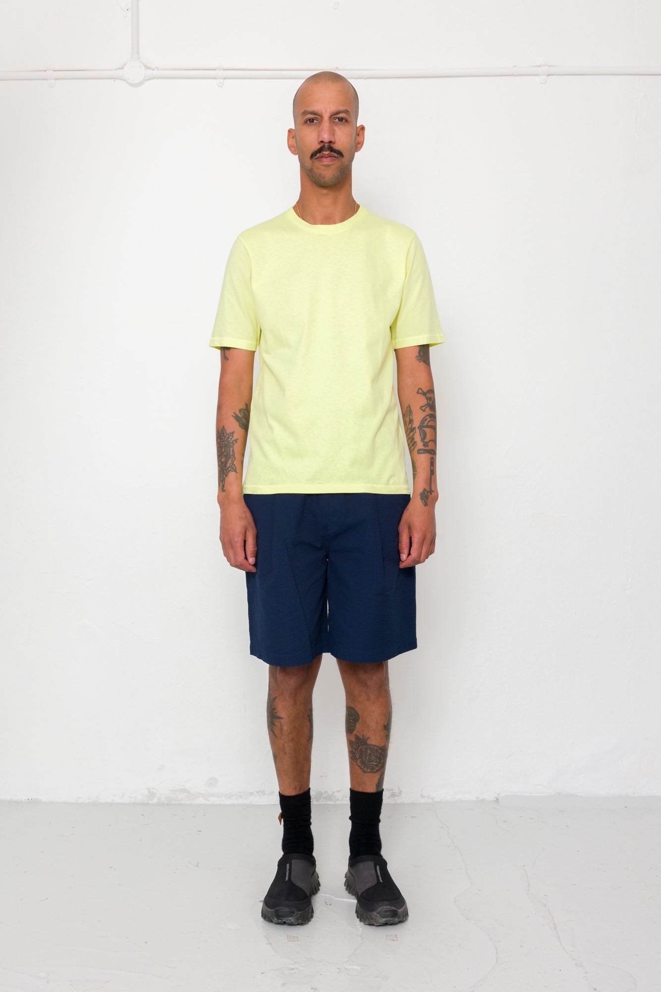 Elasticated Wide Fit Short - Navy Crinkle Stripe