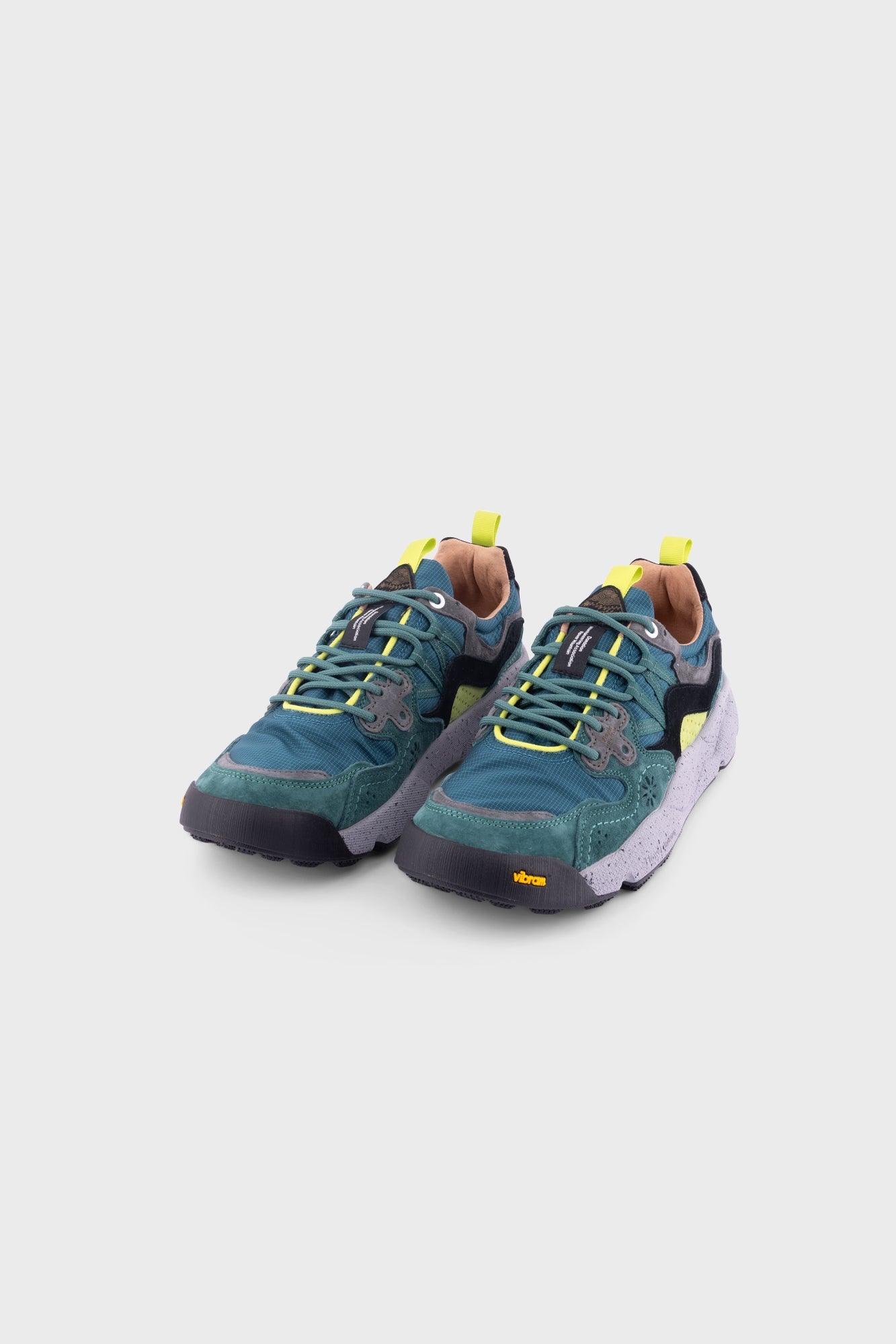 Flower Mountain | Yamano 3 - Anthracite Light Green