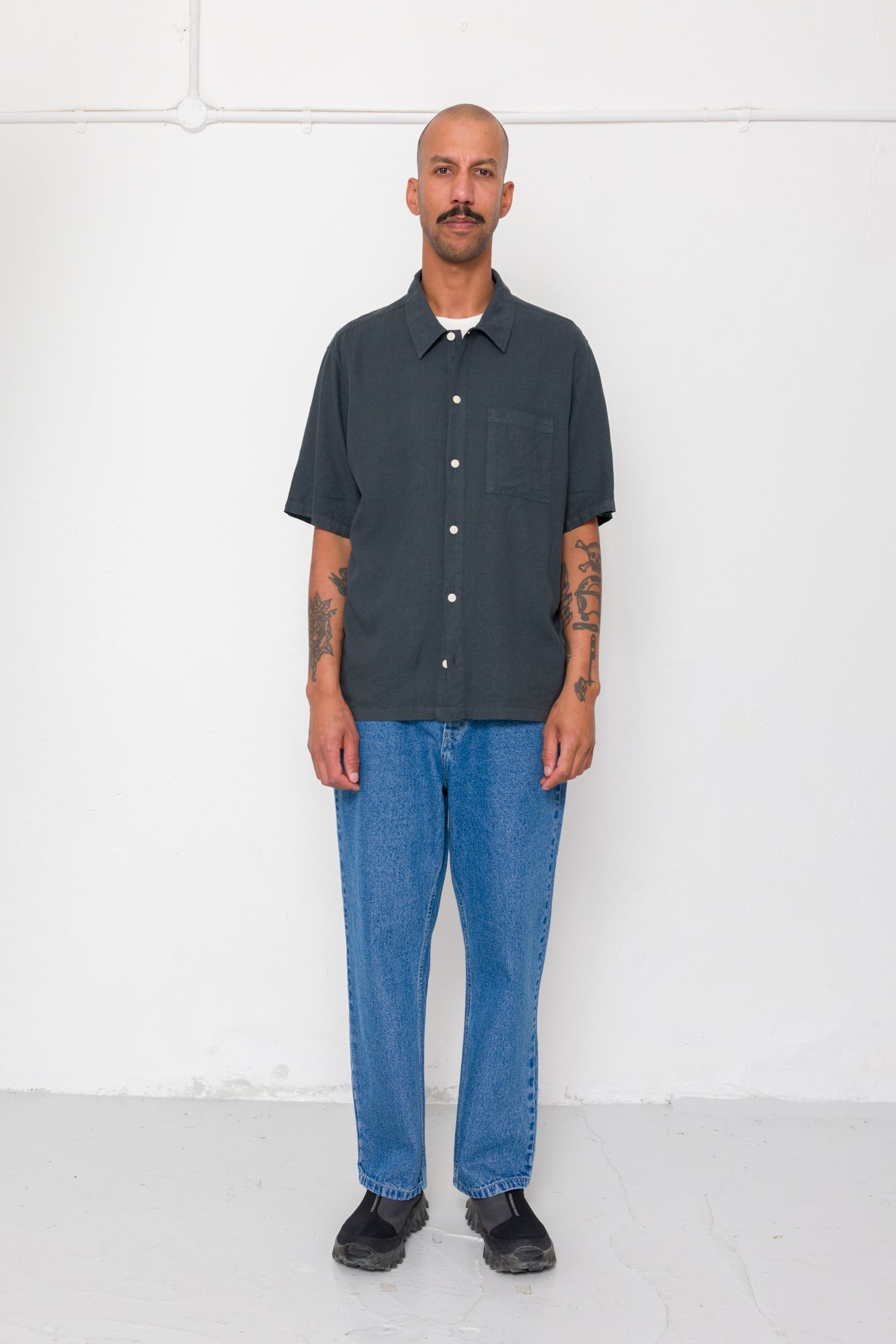 Gabe Shirt - Soft Black
