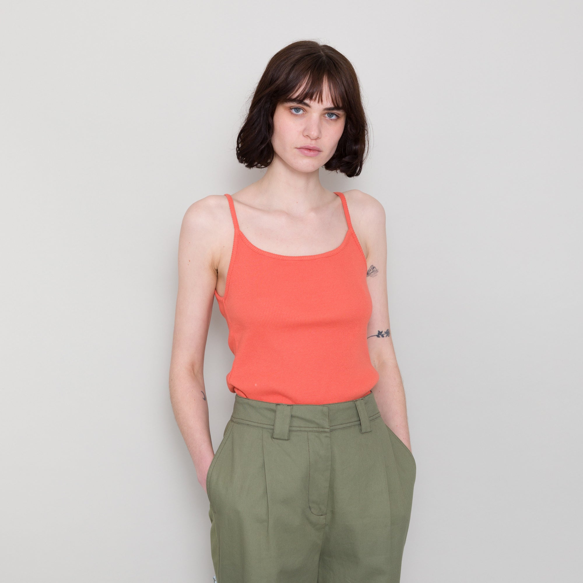 Bound Vest - Vermillion