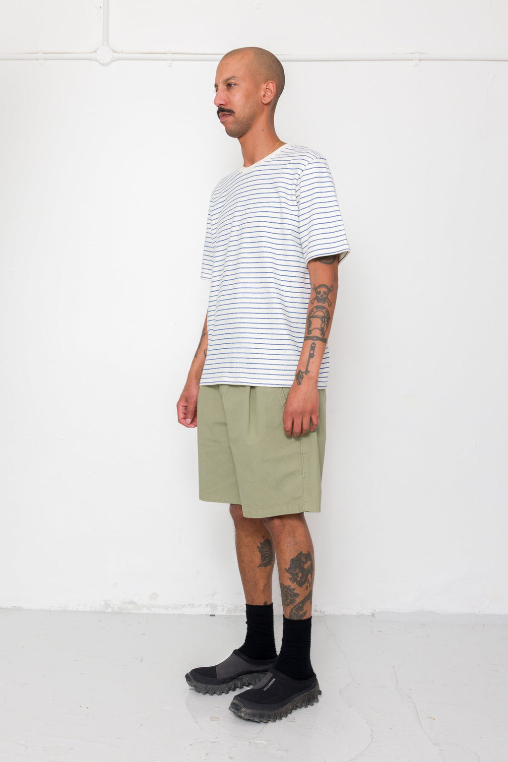 Short Sleeve Textured Striped T-Shirt - Ecru / Bright Blue