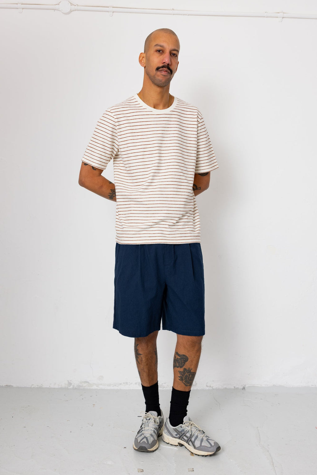 Short Sleeve Textured Striped T-Shirt - Ecru / Burnt Red