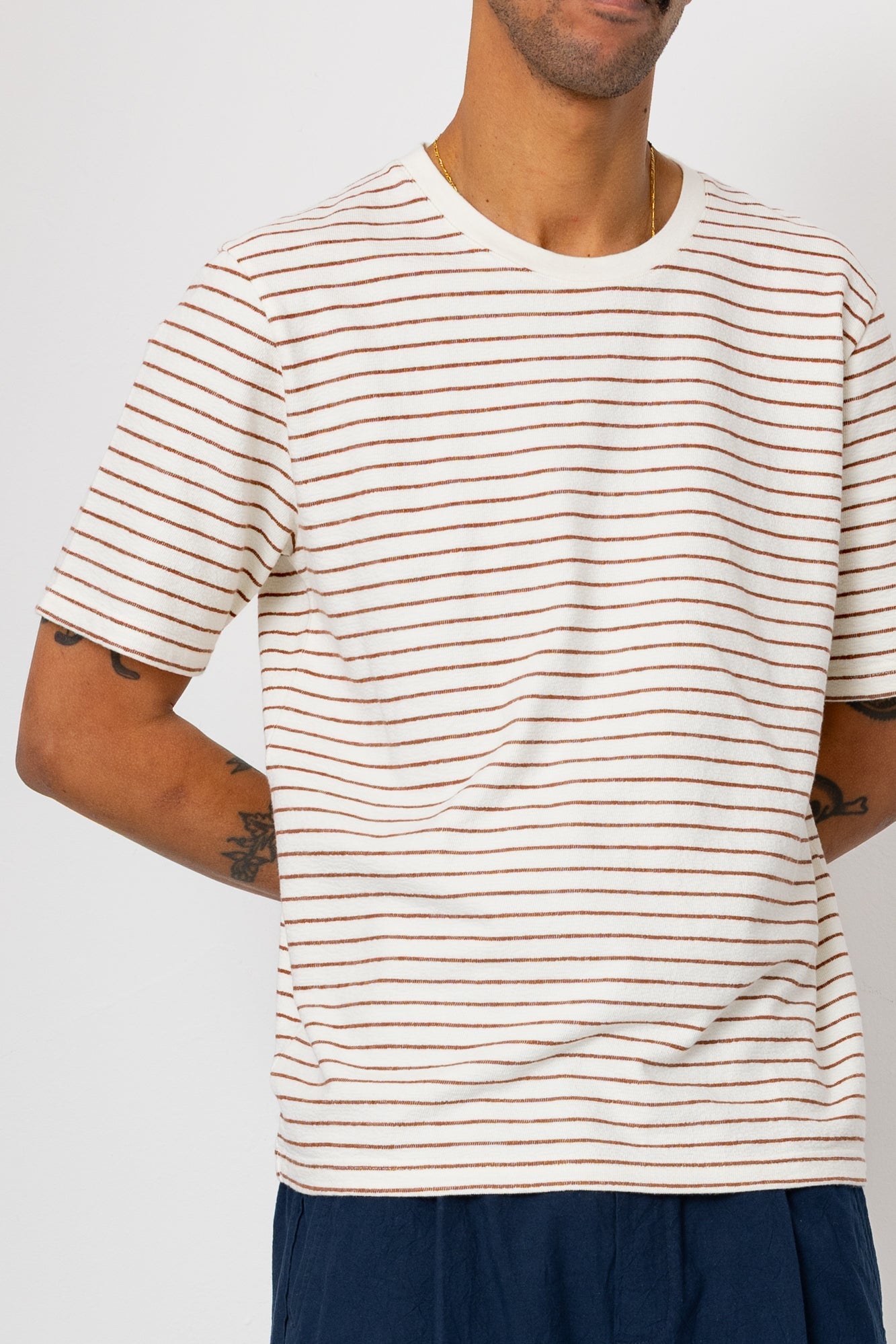 Short Sleeve Textured Striped T-Shirt - Ecru / Burnt Red