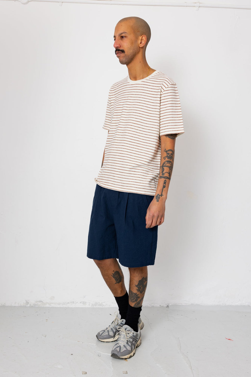 Short Sleeve Textured Striped T-Shirt - Ecru / Burnt Red