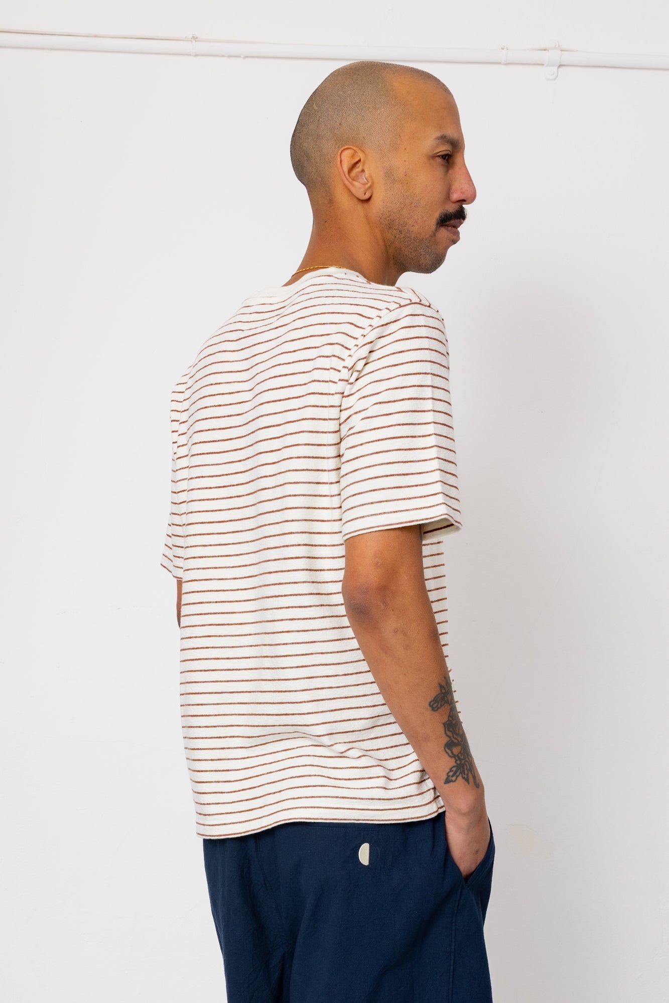 Short Sleeve Textured Striped T-Shirt - Ecru / Burnt Red
