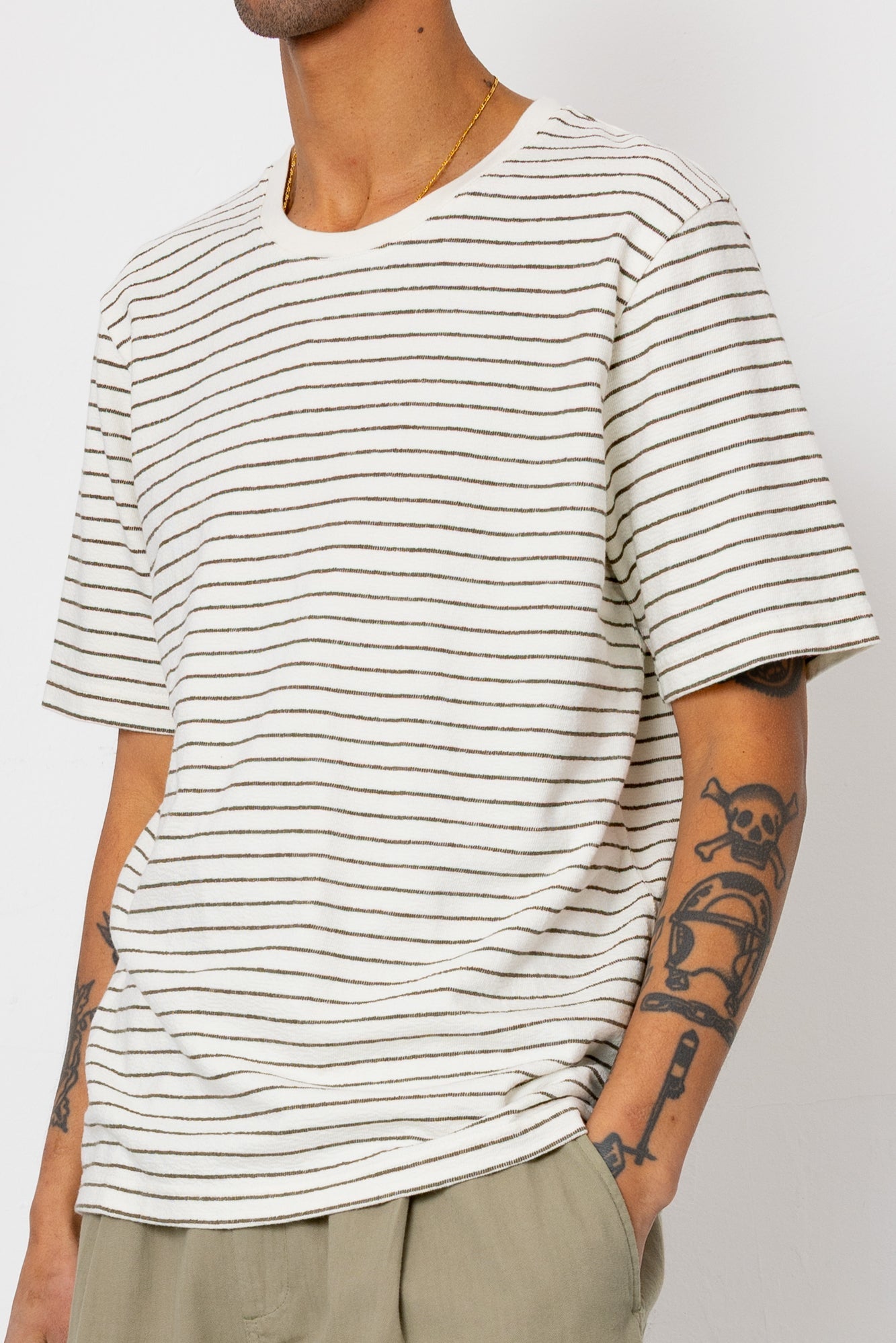 Short Sleeve Textured Striped T-Shirt - Ecru / Olive