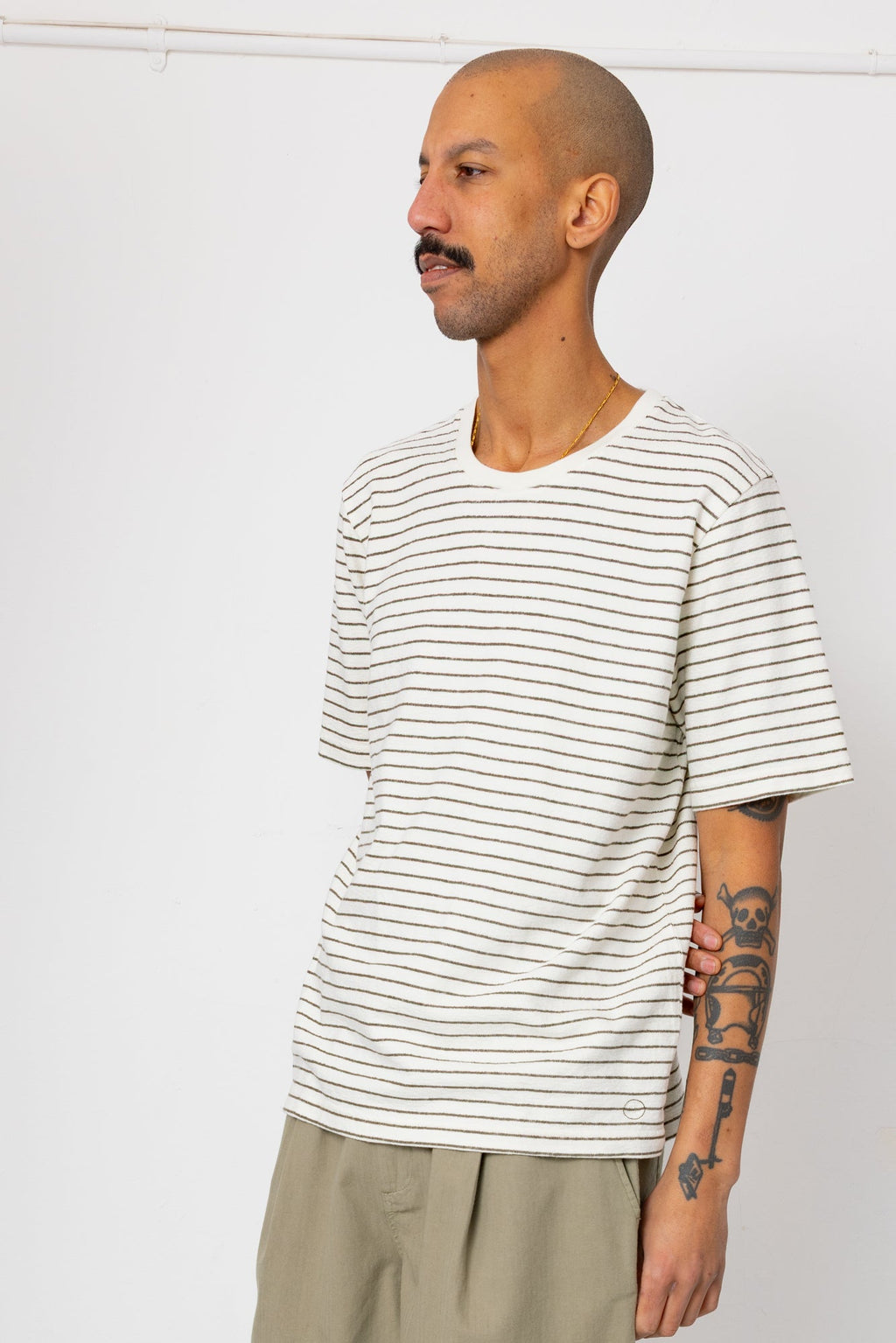 Short Sleeve Textured Striped T-Shirt - Ecru / Olive