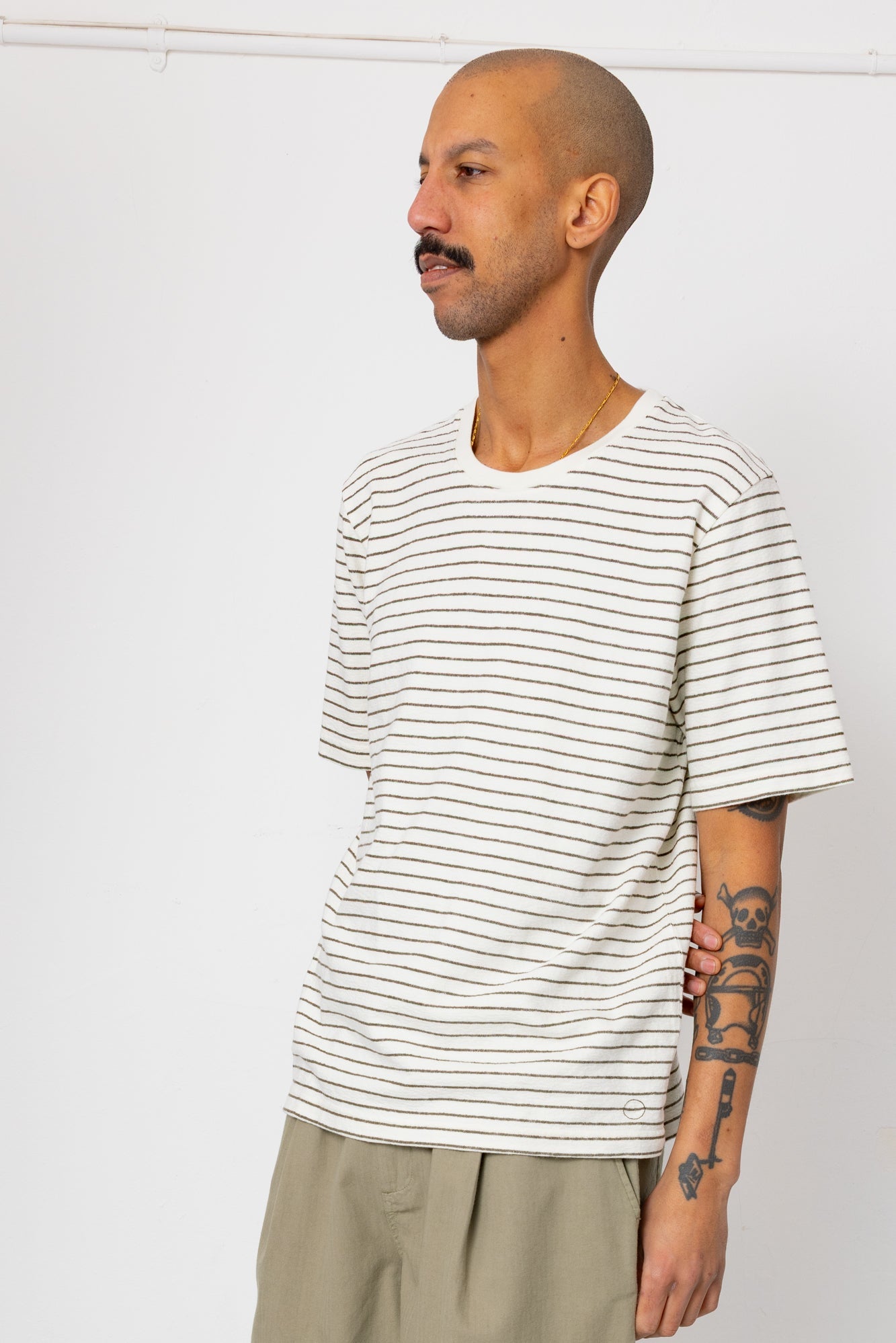 Short Sleeve Textured Striped T-Shirt - Ecru / Olive