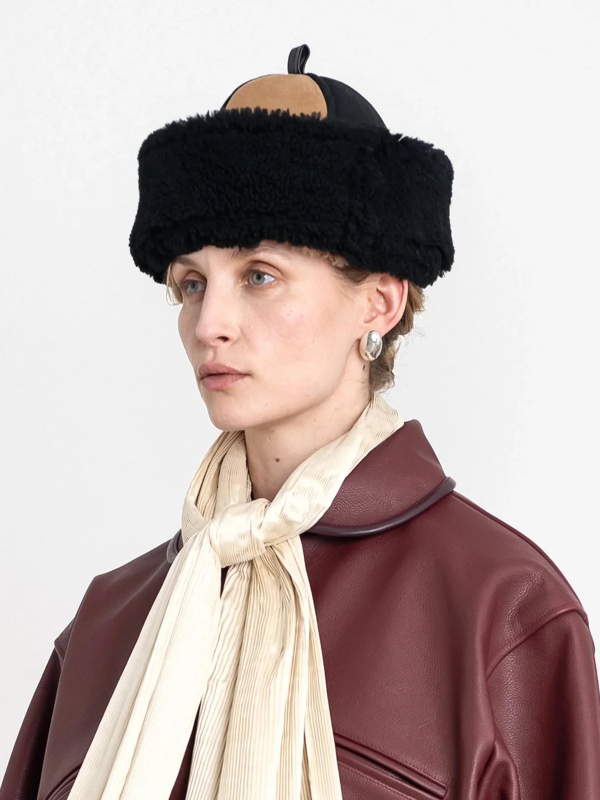 Cawley | Sheepskin Cap - Tan / Black