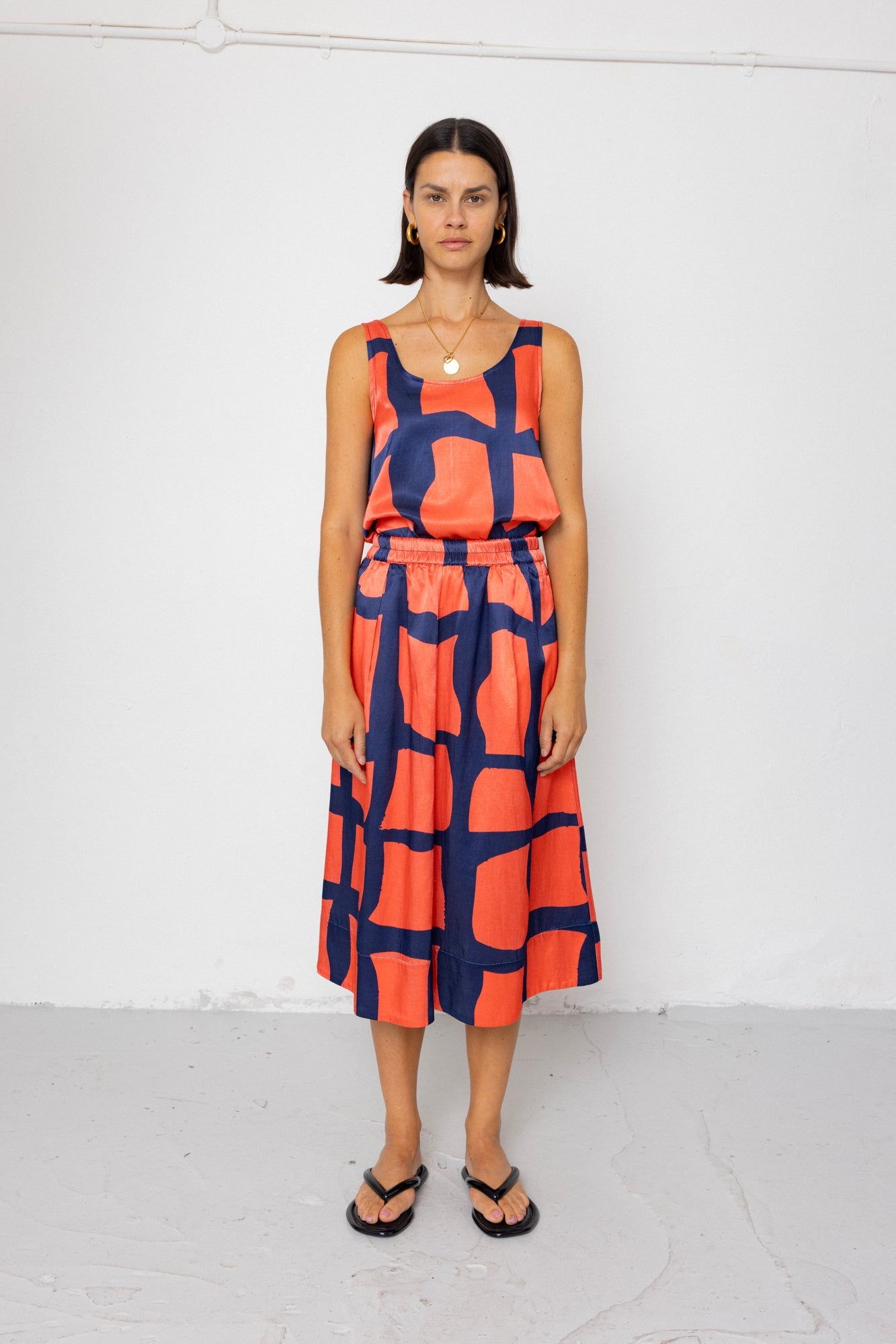 Pleated Scoop Back Vest - Abstract Block Print Navy