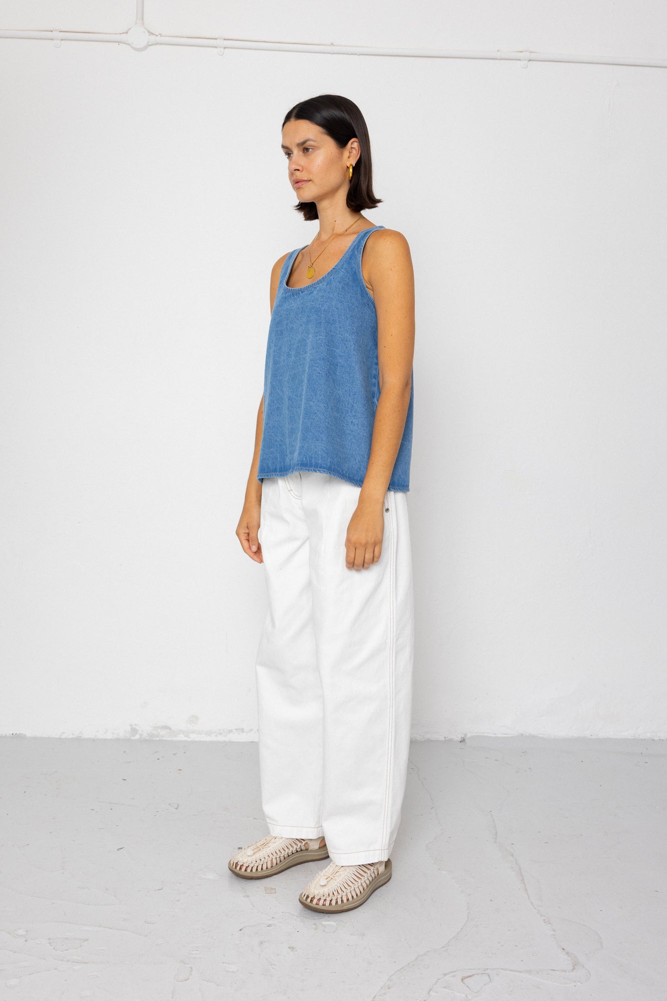 Pleated Scoop Back Vest - Heavy Bleach Wash