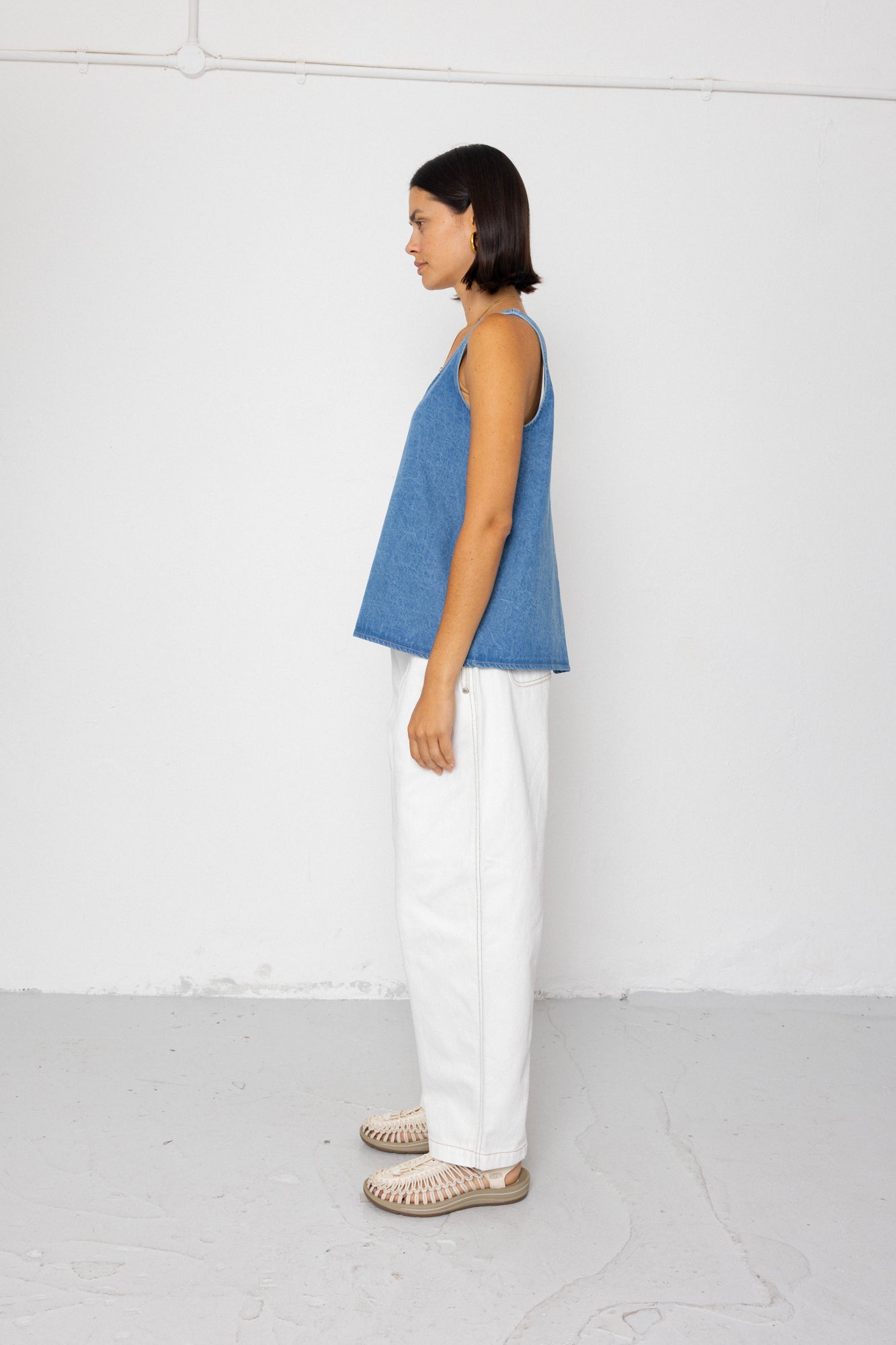 Pleated Scoop Back Vest - Heavy Bleach Wash