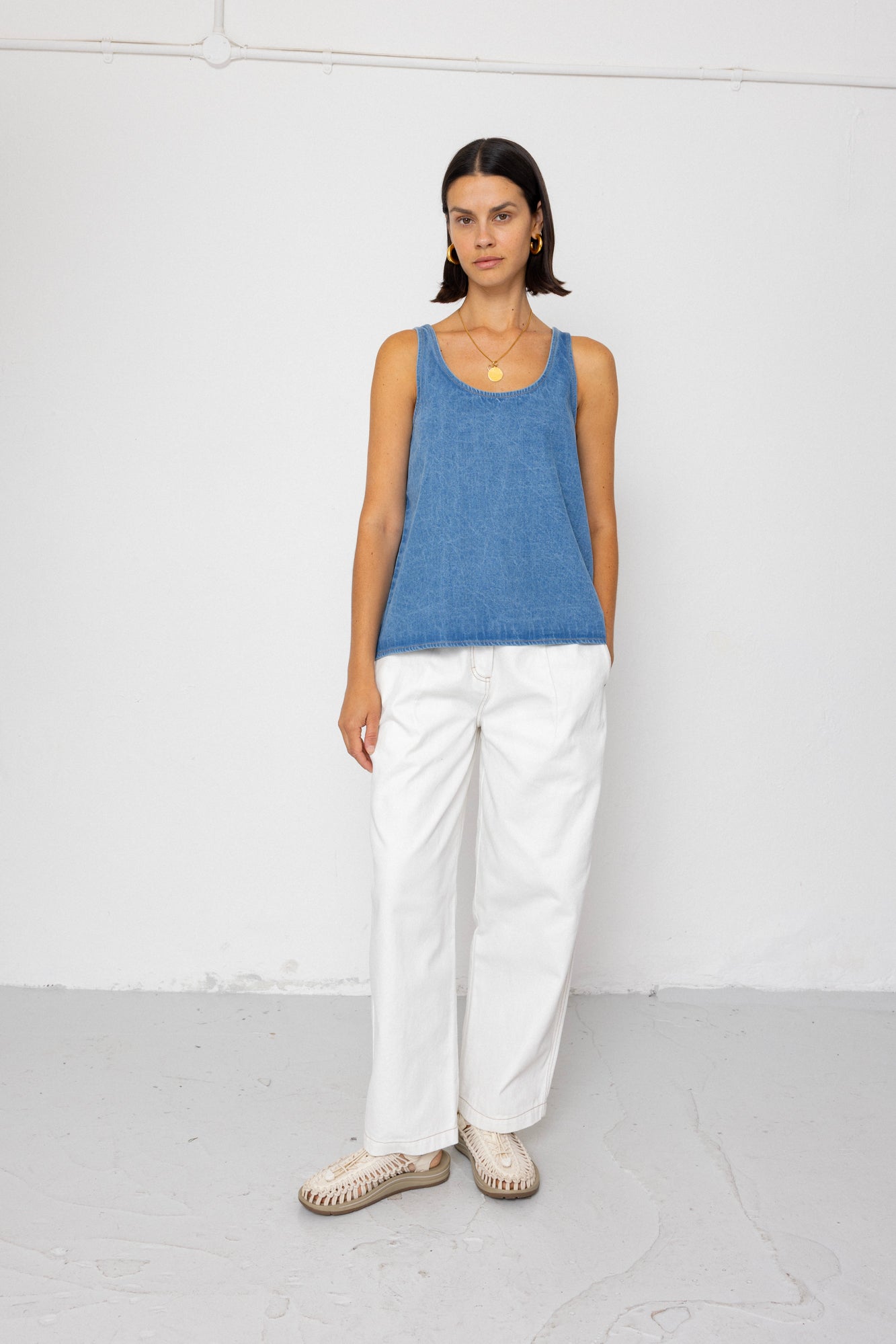Pleated Scoop Back Vest - Heavy Bleach Wash
