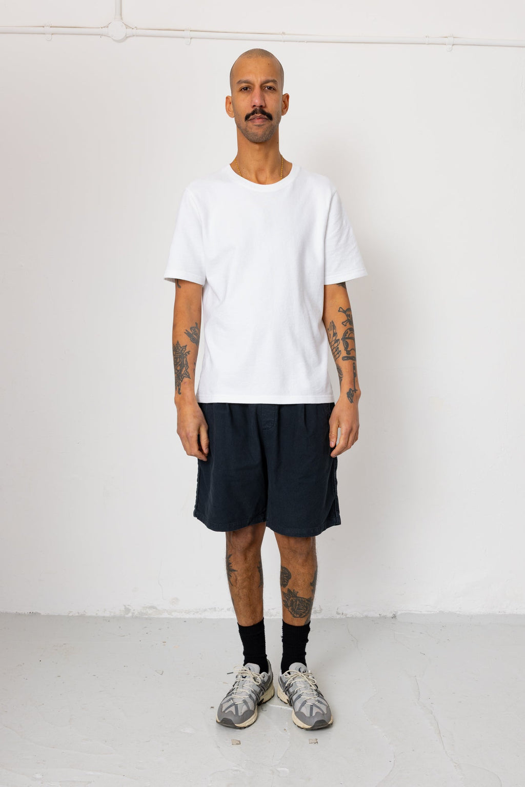 Relaxed Assembly Short - Black Cotton Linen
