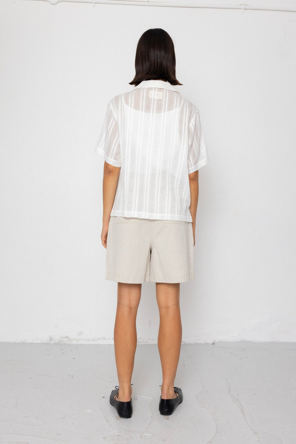 Short Sleeve Soft Collar Shirt - Off White Dobby Stripe