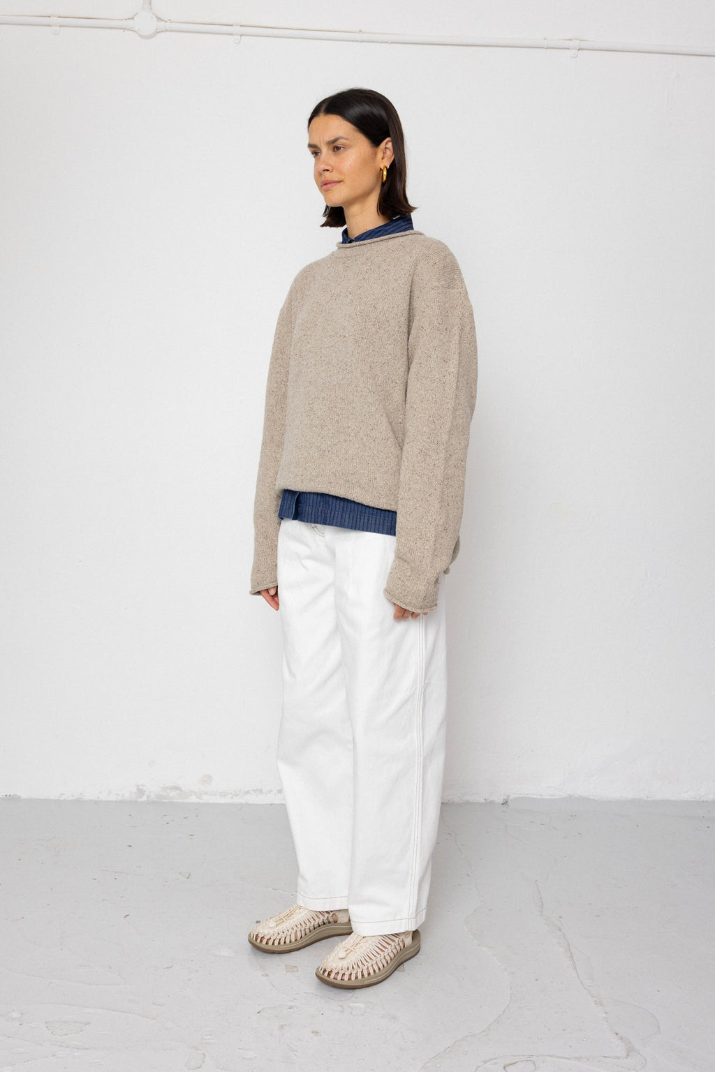 Slouch Crew Jumper - Natural Circle