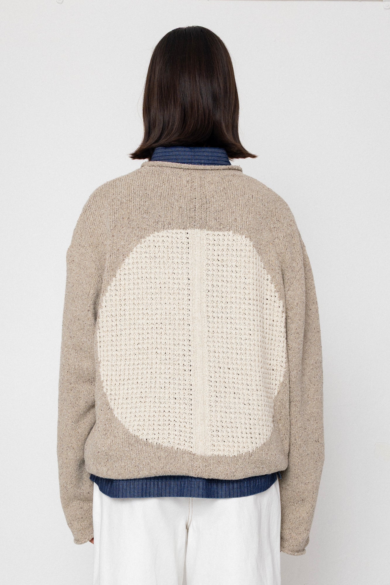 Slouch Crew Jumper - Natural Circle