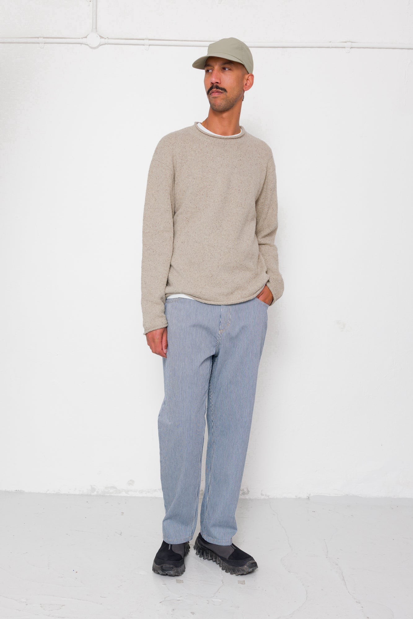 Slouch Crew - Natural Circle