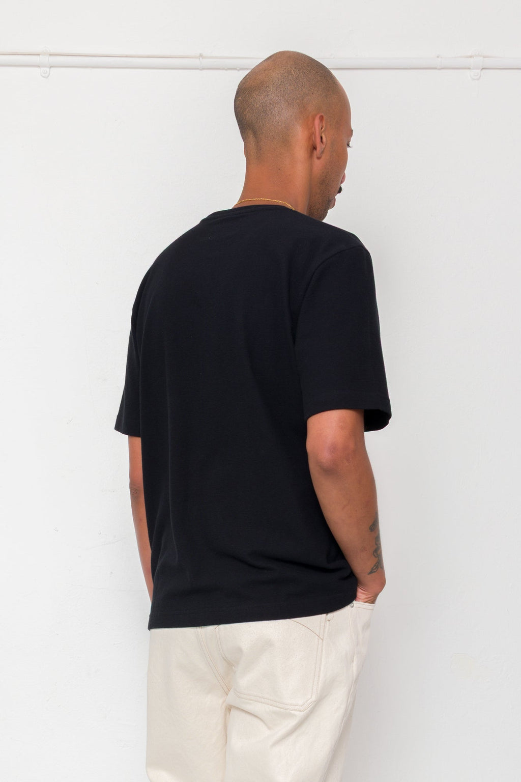 Short Sleeve Textured T-Shirt - Black